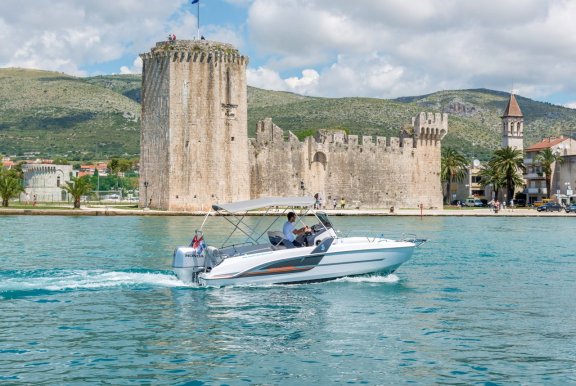 Image of No Name yacht #12