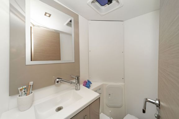 Image of E.S. II yacht #20