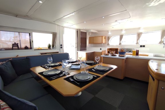 Image of The Full House yacht #6