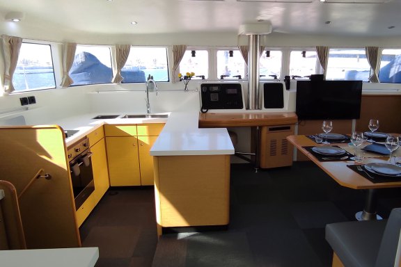 Image of The Full House yacht #9