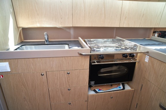 Image of White Beauty yacht #6