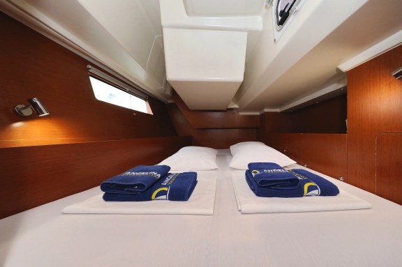 Image of Dream Course yacht #26