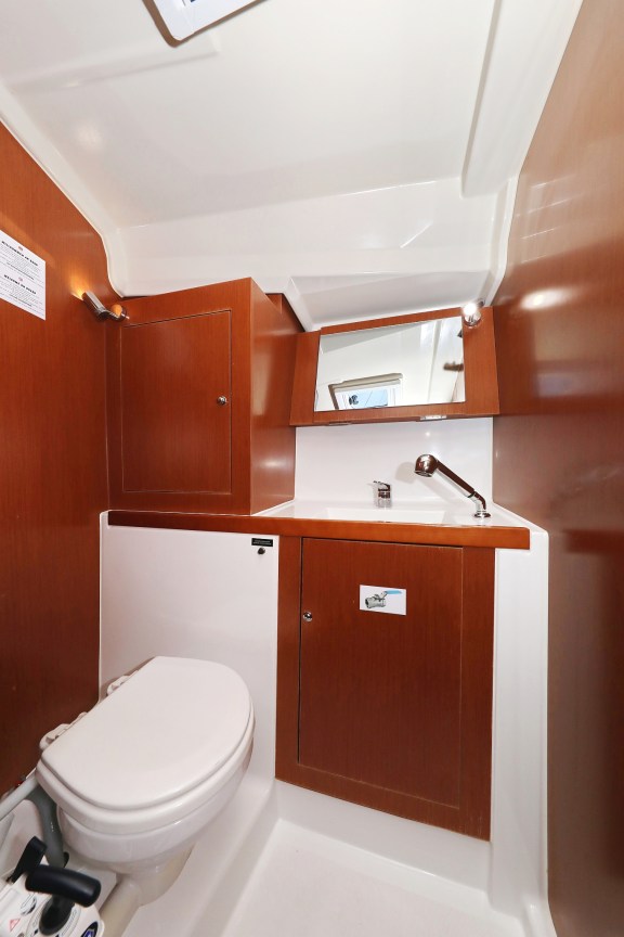 Image of Dream Course yacht #36