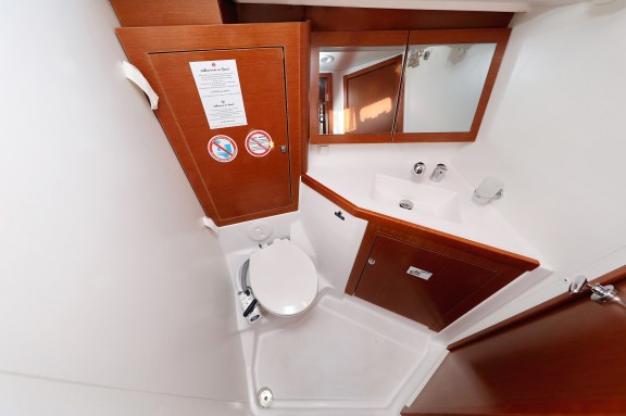 Image of Melanie yacht #37