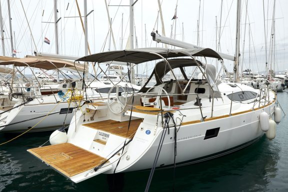 Image of California yacht #8