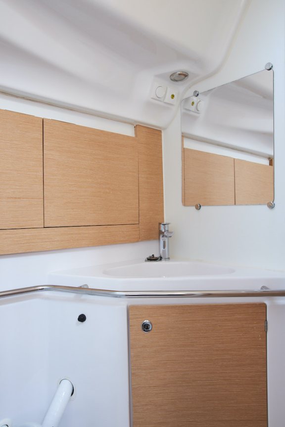 Image of California yacht #17