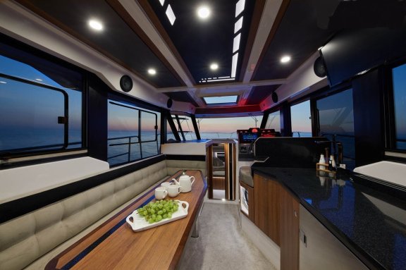 Image of Maya Bay 3 yacht #16