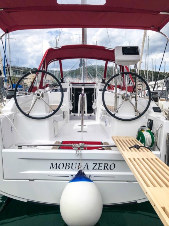 Image of Mobula Zero yacht #5