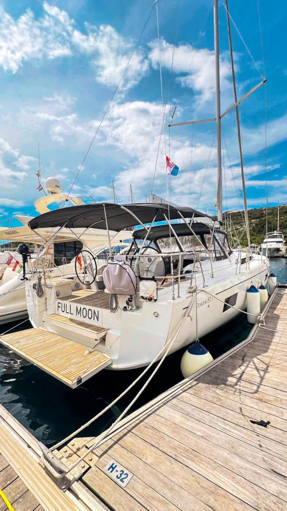 Image of Full Moon yacht #2