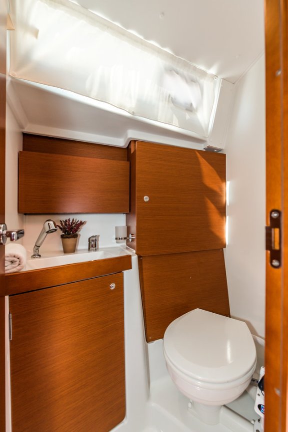 Image of Nirvana yacht #16