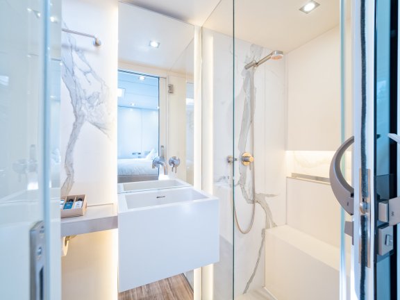 Image of Vulpino yacht #23