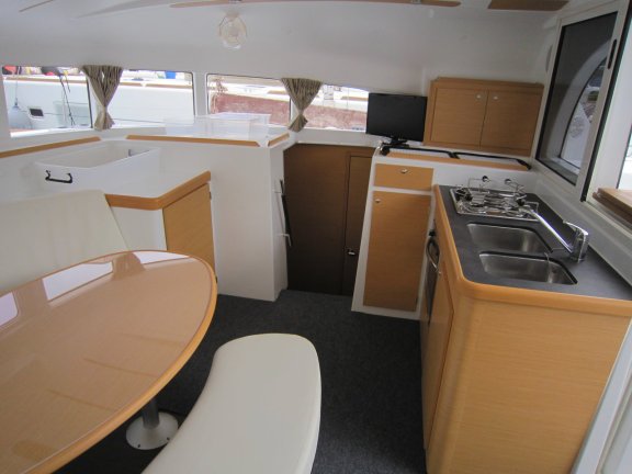 Image of ThunderCat yacht #9