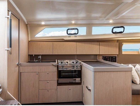 Image of LASLOUDIR III yacht #8