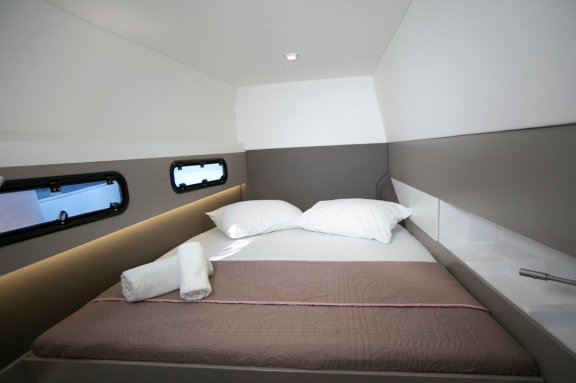 Image of Eleni yacht #17