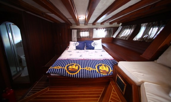 Image of Perrinita yacht #12