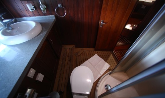 Image of Perrinita yacht #17