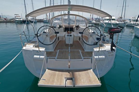 Image of Aqua Kiss yacht #4