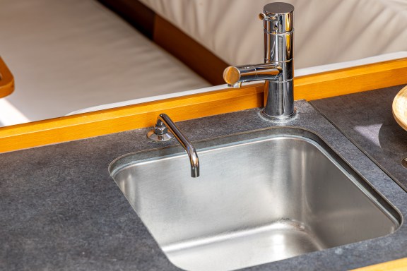 Image of Cherie Bibi yacht #9