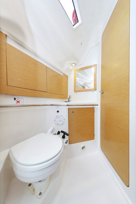 Image of Abrakadabra yacht #38