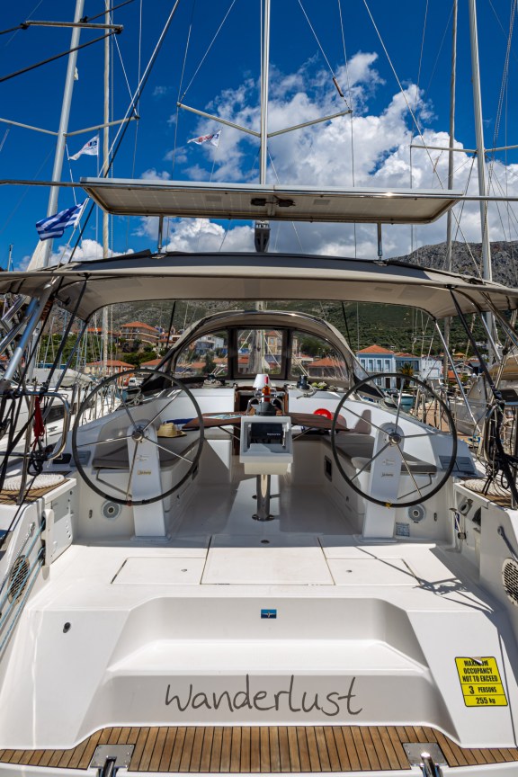 Image of Wanderlust yacht #4
