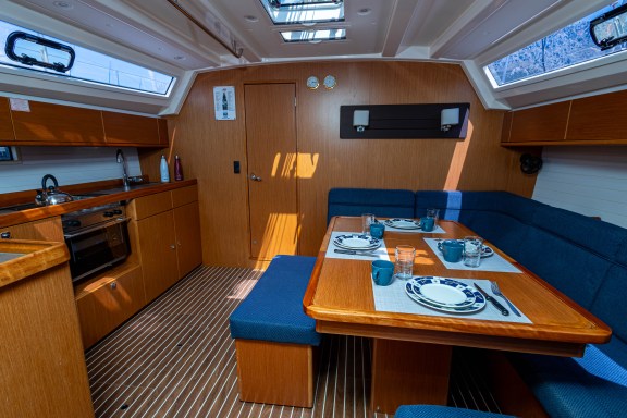 Image of Wanderlust yacht #6