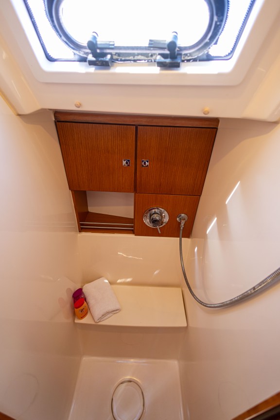 Image of Wanderlust yacht #14