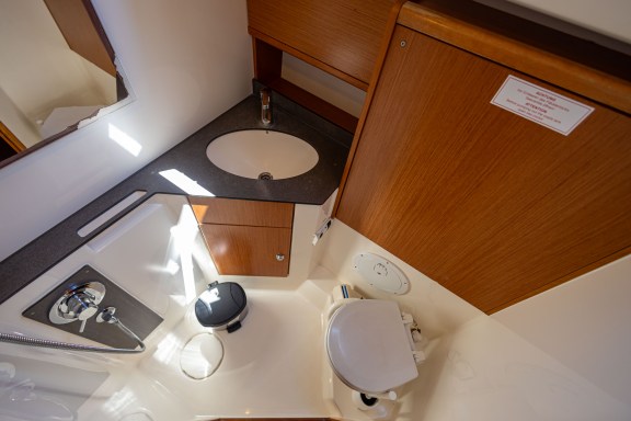 Image of Wanderlust yacht #13