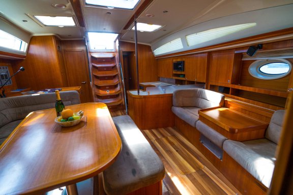 Image of Lenka yacht #10