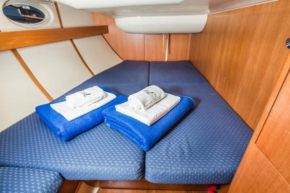 Image of Jordan yacht #9