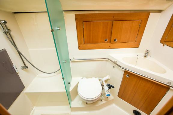 Image of Jordan yacht #12