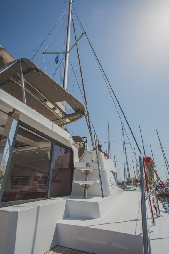 Image of Blue Dream II yacht #8