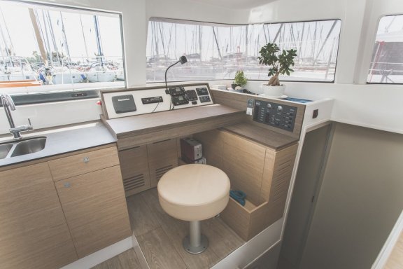 Image of Blue Dream II yacht #18