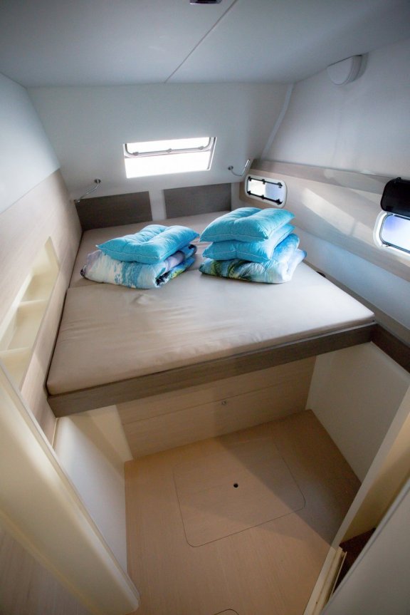 Image of Blue Dream II yacht #20