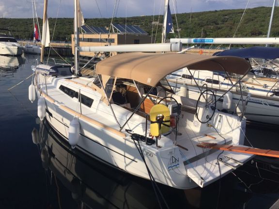 Image of Luna yacht #5