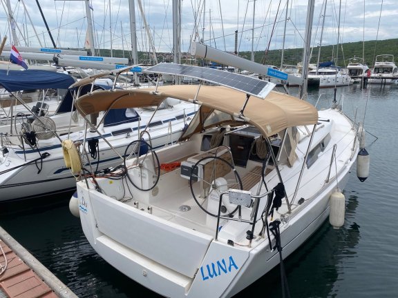 Image of Luna yacht #6