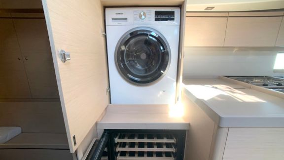 Image of Cloudy Bay yacht #19