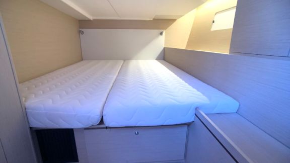 Image of Cloudy Bay yacht #22