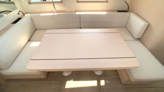 Image of Cloudy Bay yacht #25