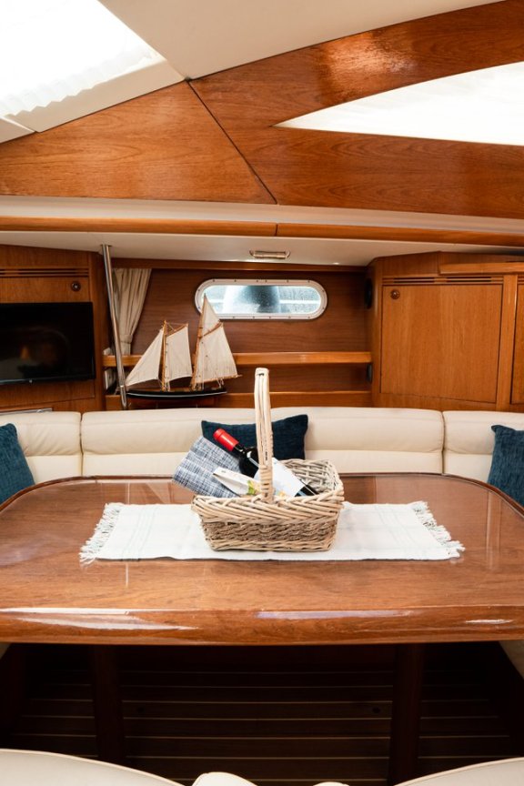 Image of Evita yacht #10