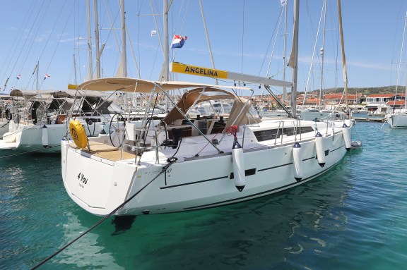 Image of 4 You yacht #49