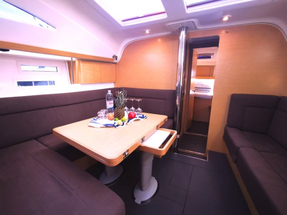 Image of Baby Boo yacht #14