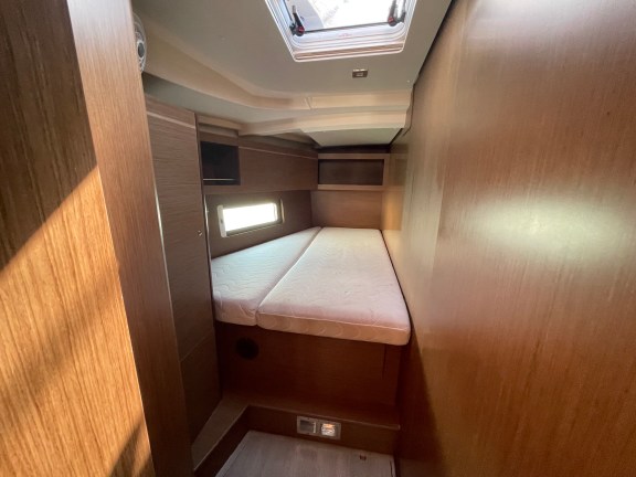 Image of CHRISTINA L yacht #12