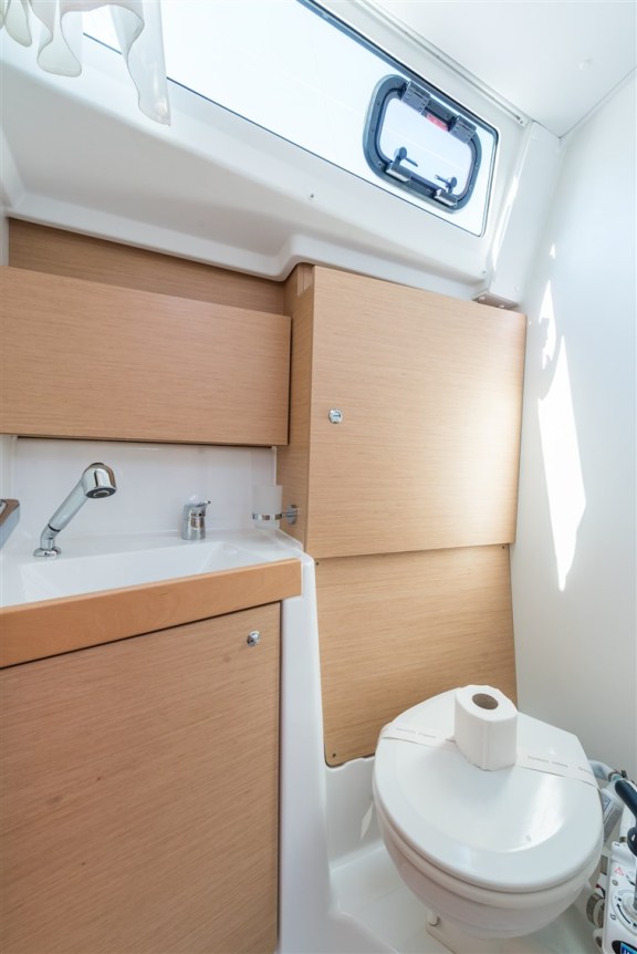 Image of Rusalka yacht #27