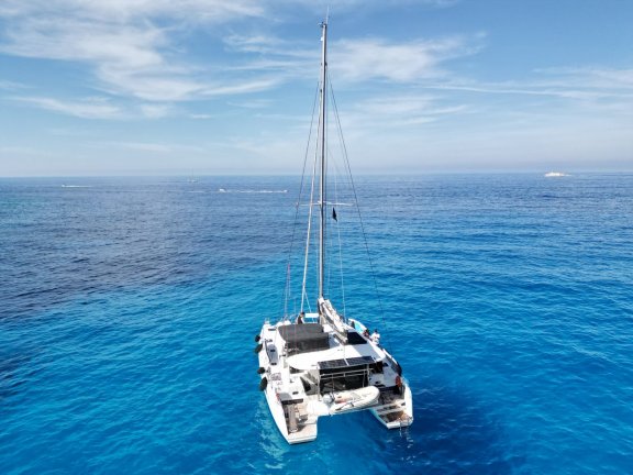 Image of Dioni yacht #12
