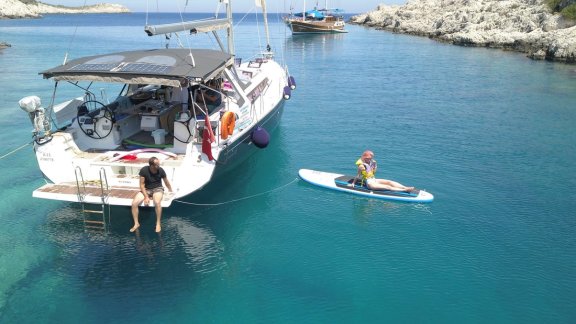 Image of Tundra yacht #7