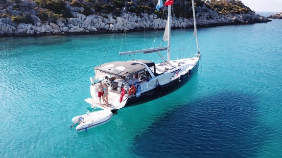 Image of Tundra yacht #15