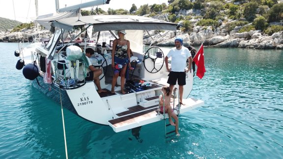 Image of Tundra yacht #4