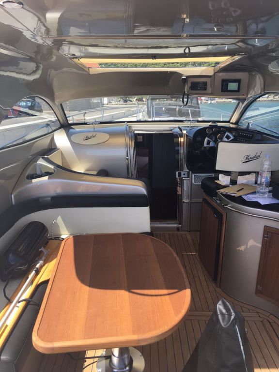 Image of Laura yacht #9