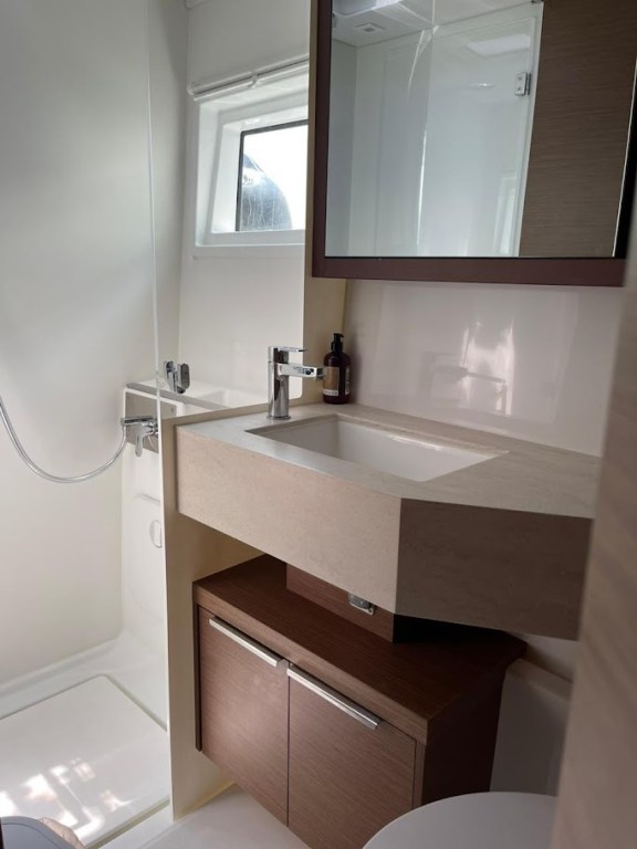 Image of Sundowner yacht #9