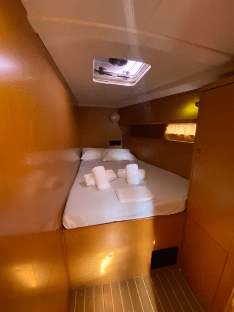 Image of Christianna 12 yacht #8